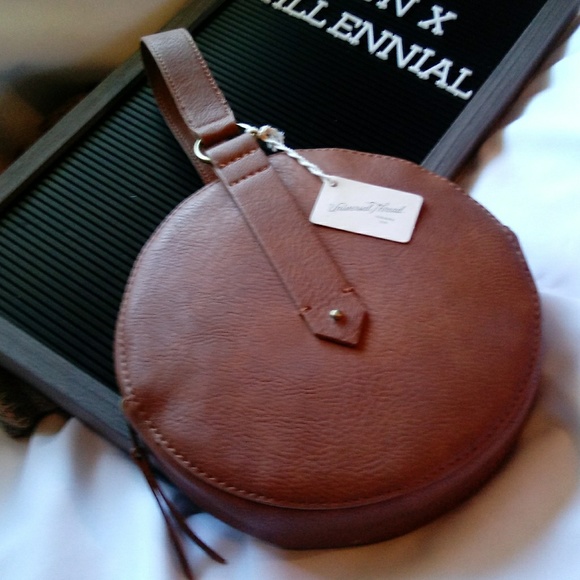 ❎SOLD OUT❎Brown Small Circular Clutch Bag - Picture 5 of 8